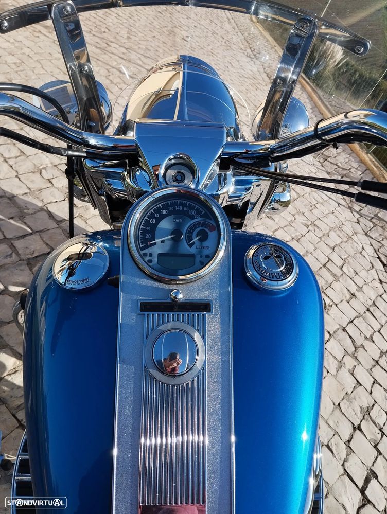 Harley-Davidson FLHRCI Road King - 7