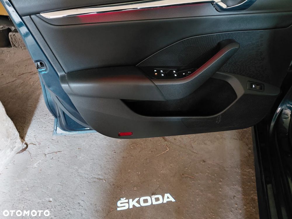 Skoda Octavia 1.5 TSI ACT Style - 28