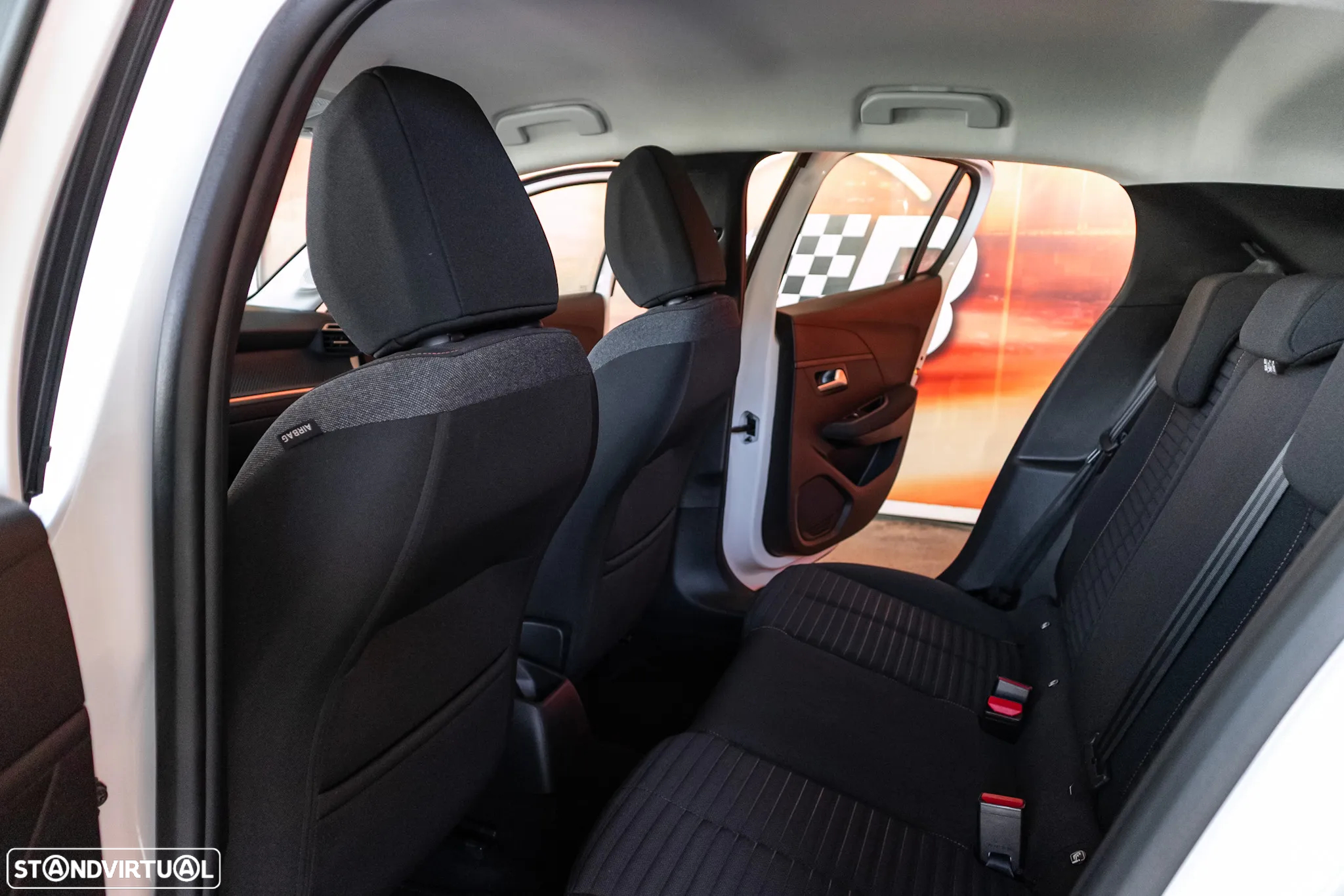 Peugeot 208 1.2 PureTech Active - 20