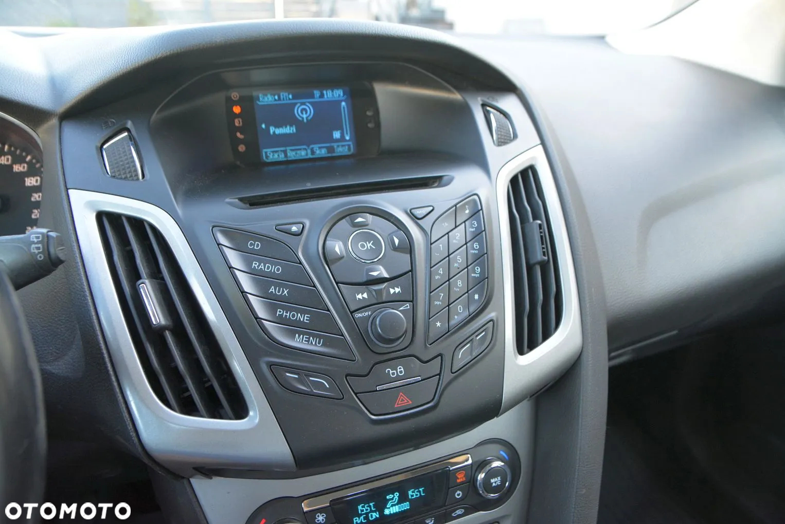 Ford Focus - 26