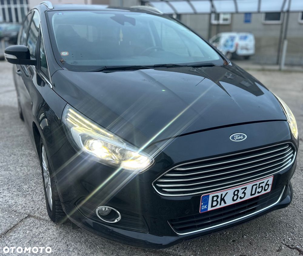 Ford S-Max 2.0 EcoBoost Titanium - 11
