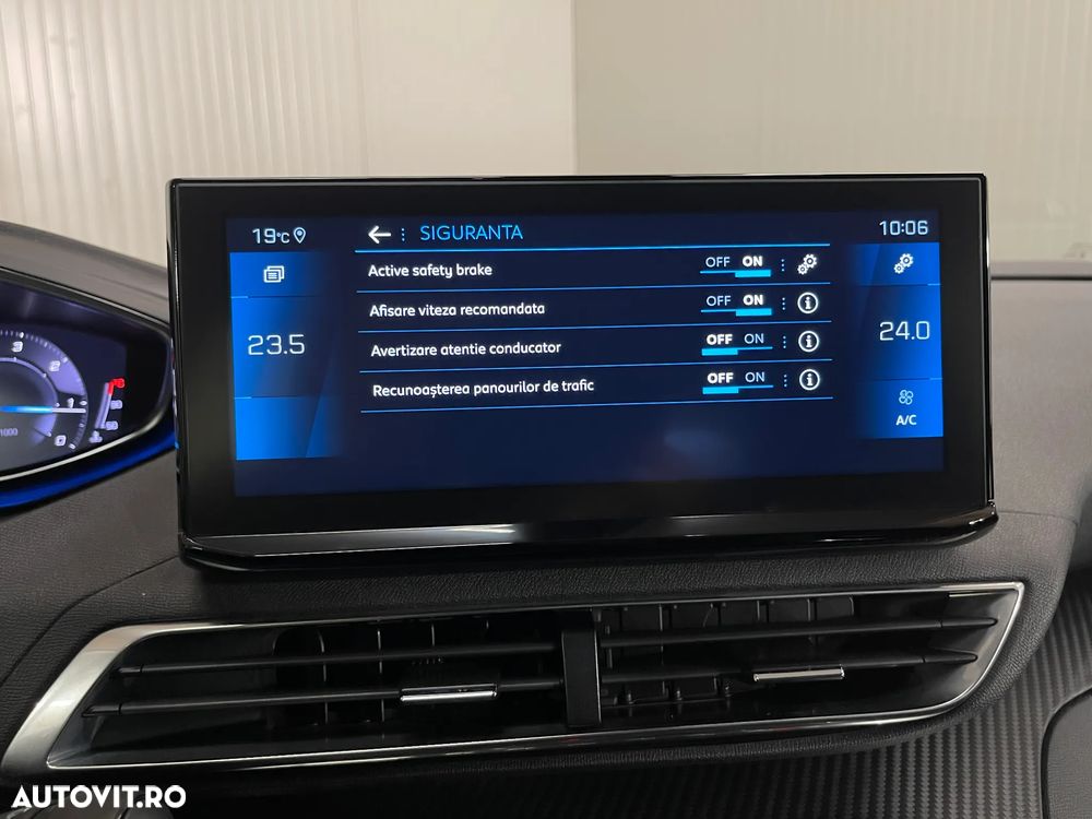 Peugeot 5008 BlueHDI 130 EAT8 Active Business-Paket - 24