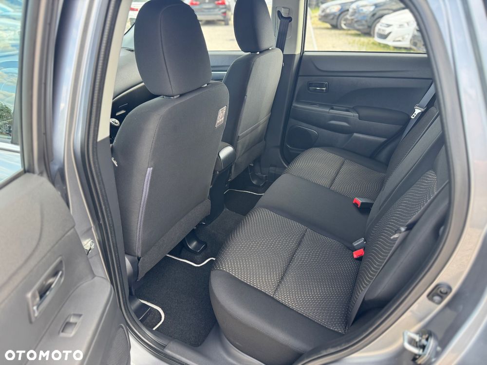 Mitsubishi ASX 1.6 2WD Plus - 20