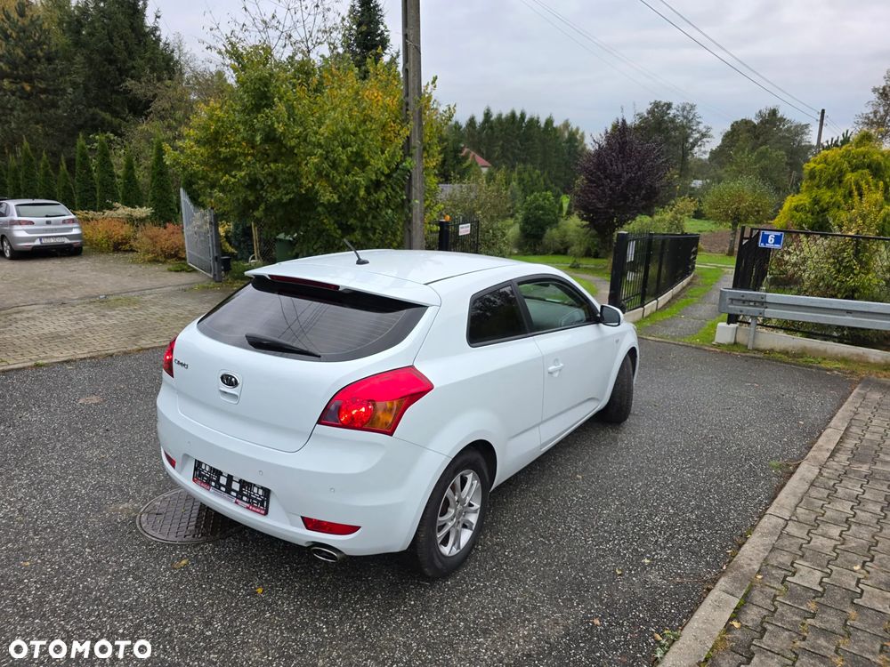 Kia ProCeed pro Ceed 1.4 CVVT Dream-Team Edition - 40
