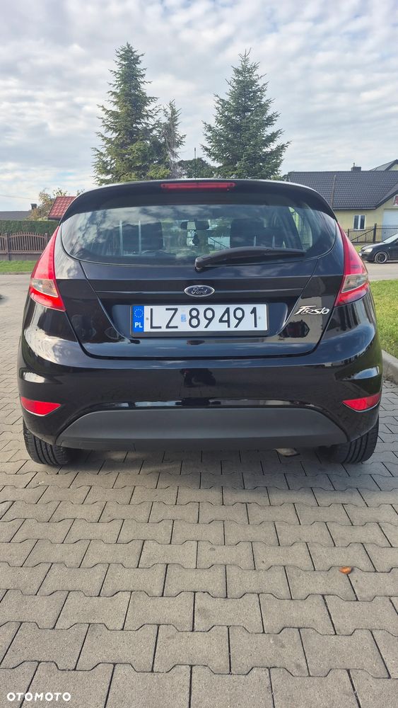 Ford Fiesta - 8