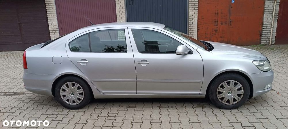Skoda Octavia - 2