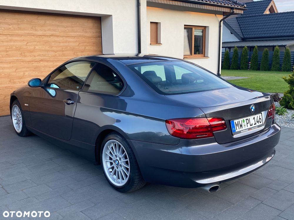 BMW Seria 3 320i M Sport Edition - 4