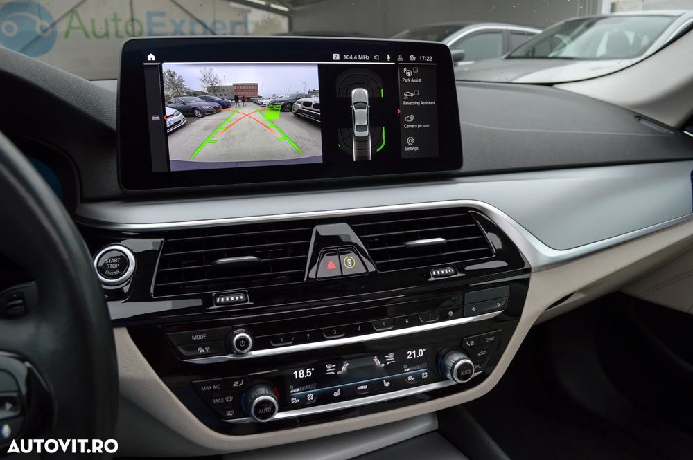 BMW Seria 5 520d Aut. Luxury Line - 7