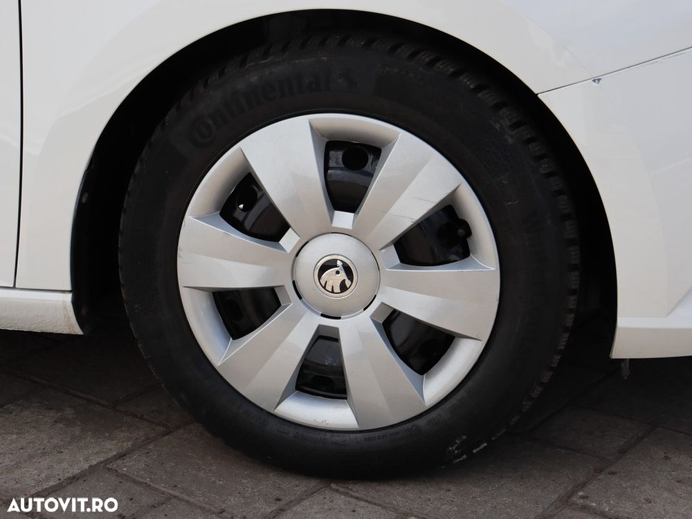 Skoda Fabia - 10