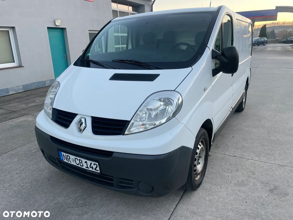Renault Trafic - 1