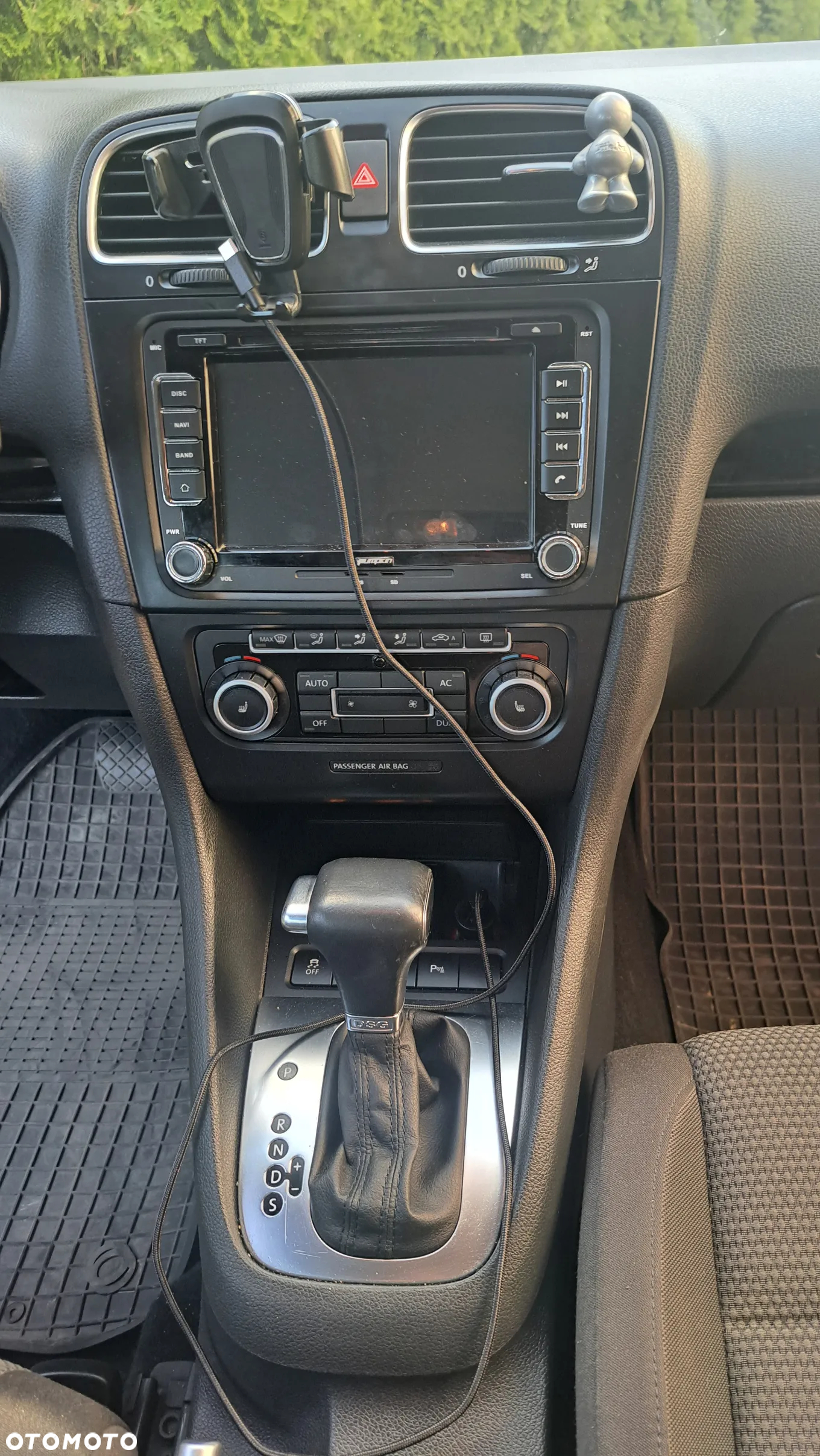 Volkswagen Golf VI 1.2 TSI Comfortline DSG - 5