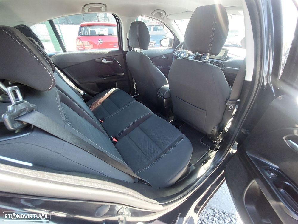 Fiat Tipo 1.3 M-Jet Lounge Tech J17 - 20