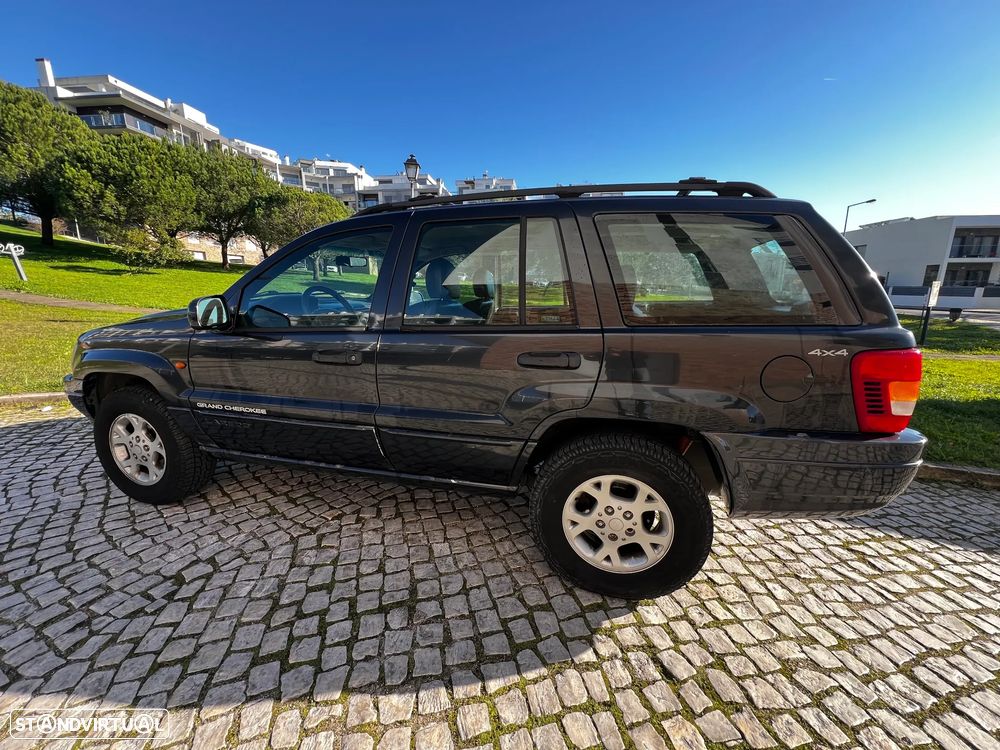 Jeep Grand Cherokee 3.1 TD Laredo - 1