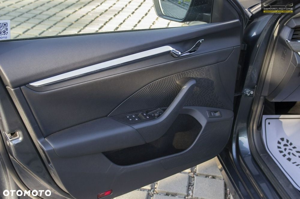 Skoda Octavia 2.0 TDI Business DSG - 34