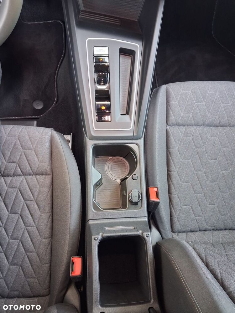 Volkswagen Golf Variant - 36