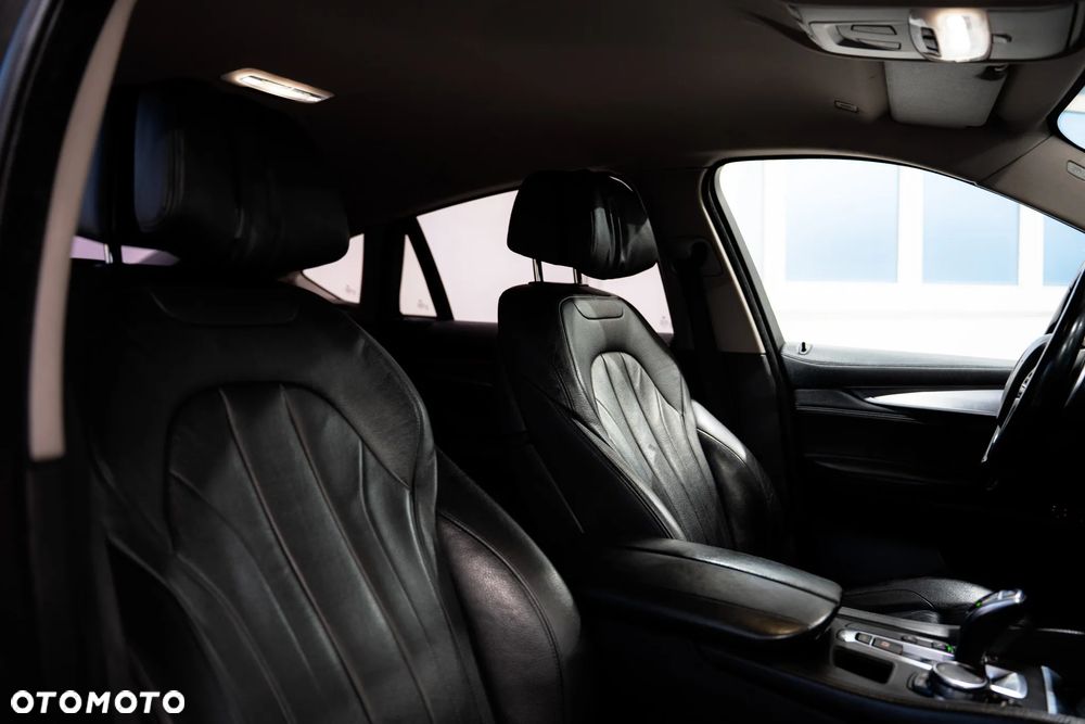 BMW X6 xDrive30d - 10