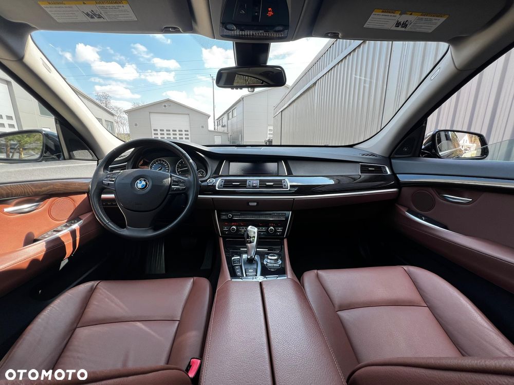 BMW 5GT 535i xDrive - 17