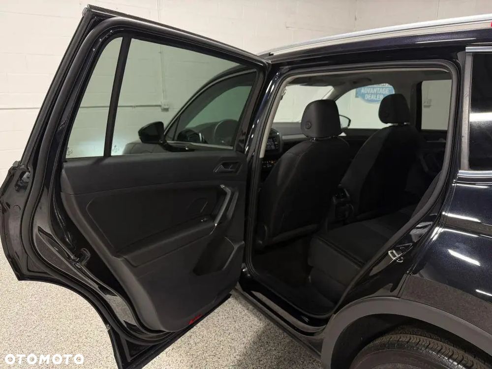 Volkswagen Tiguan 2.0 TSI 4Mot Elegance DSG - 27