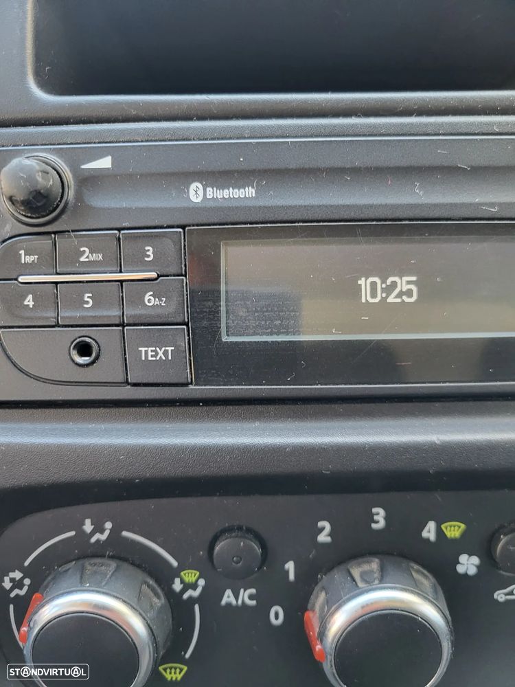 Renault Trafic - 11