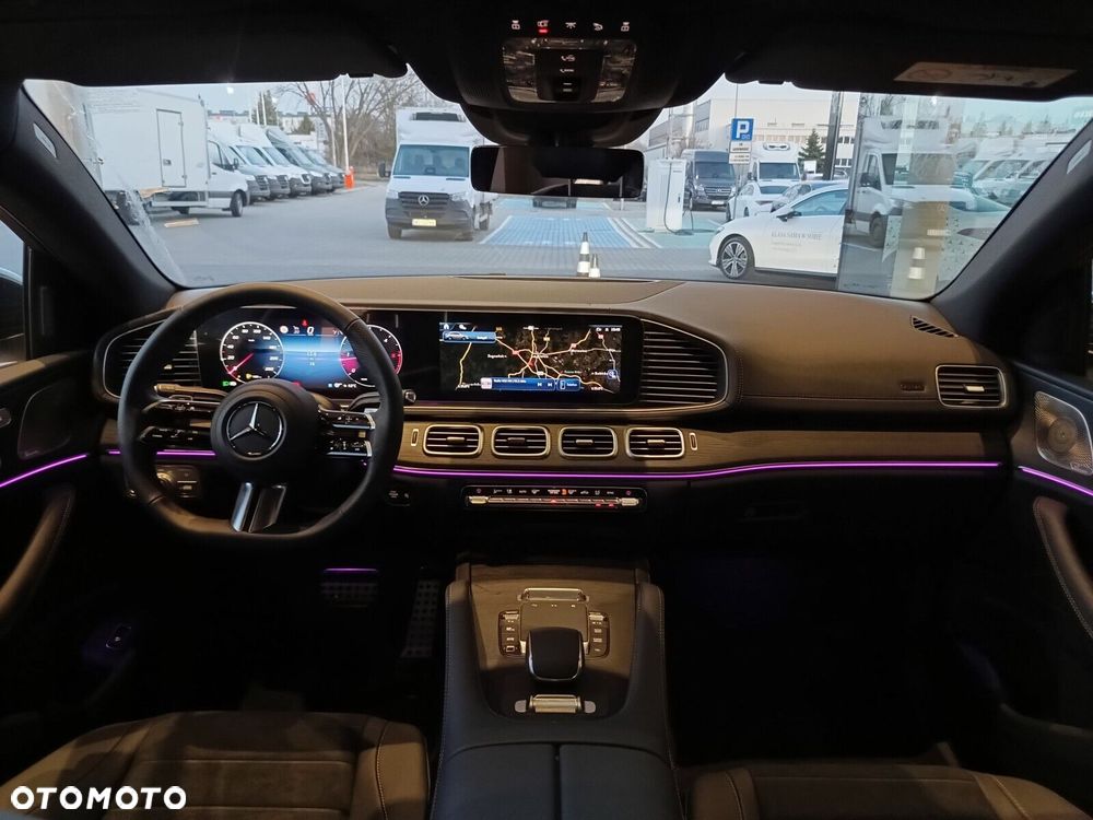 Mercedes-Benz GLE - 12