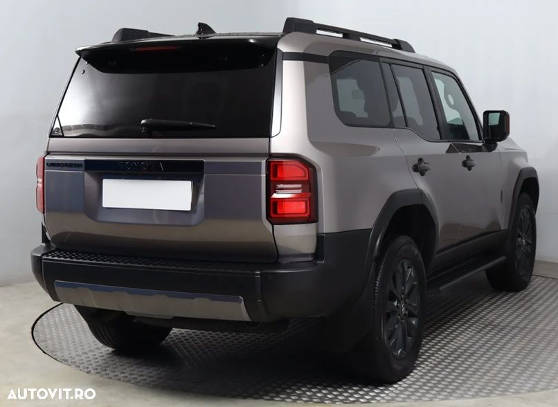 Toyota Land Cruiser 2.8 D-4D Automatik Executive - 6