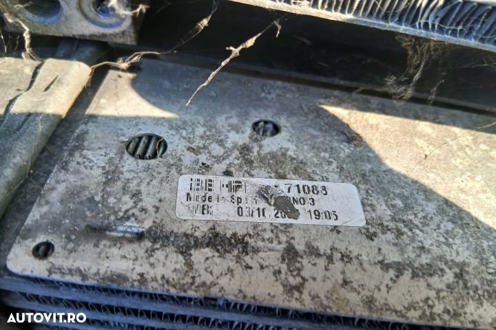 Trager / Calandru 2.0 D RHR 2.0 D RHR Citroen C8 1 [2002 - 2008] Mini - 4