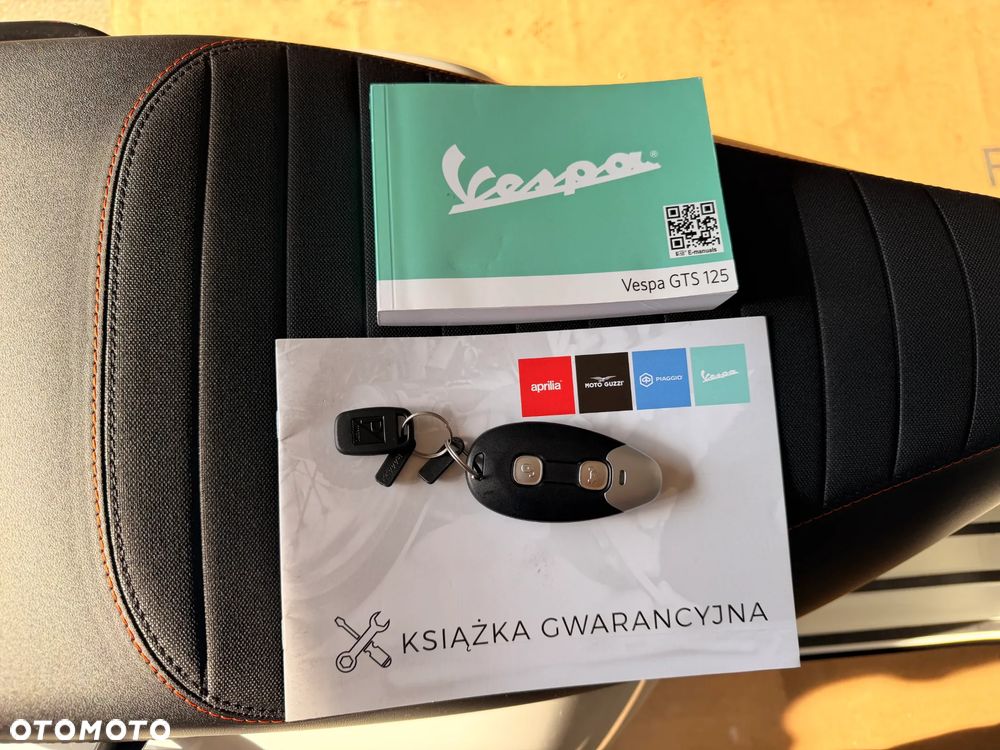 Vespa GTS - 30
