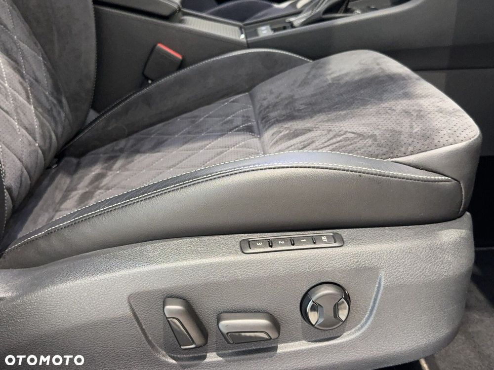 Skoda Superb 2.0 TSI Sportline DSG - 22