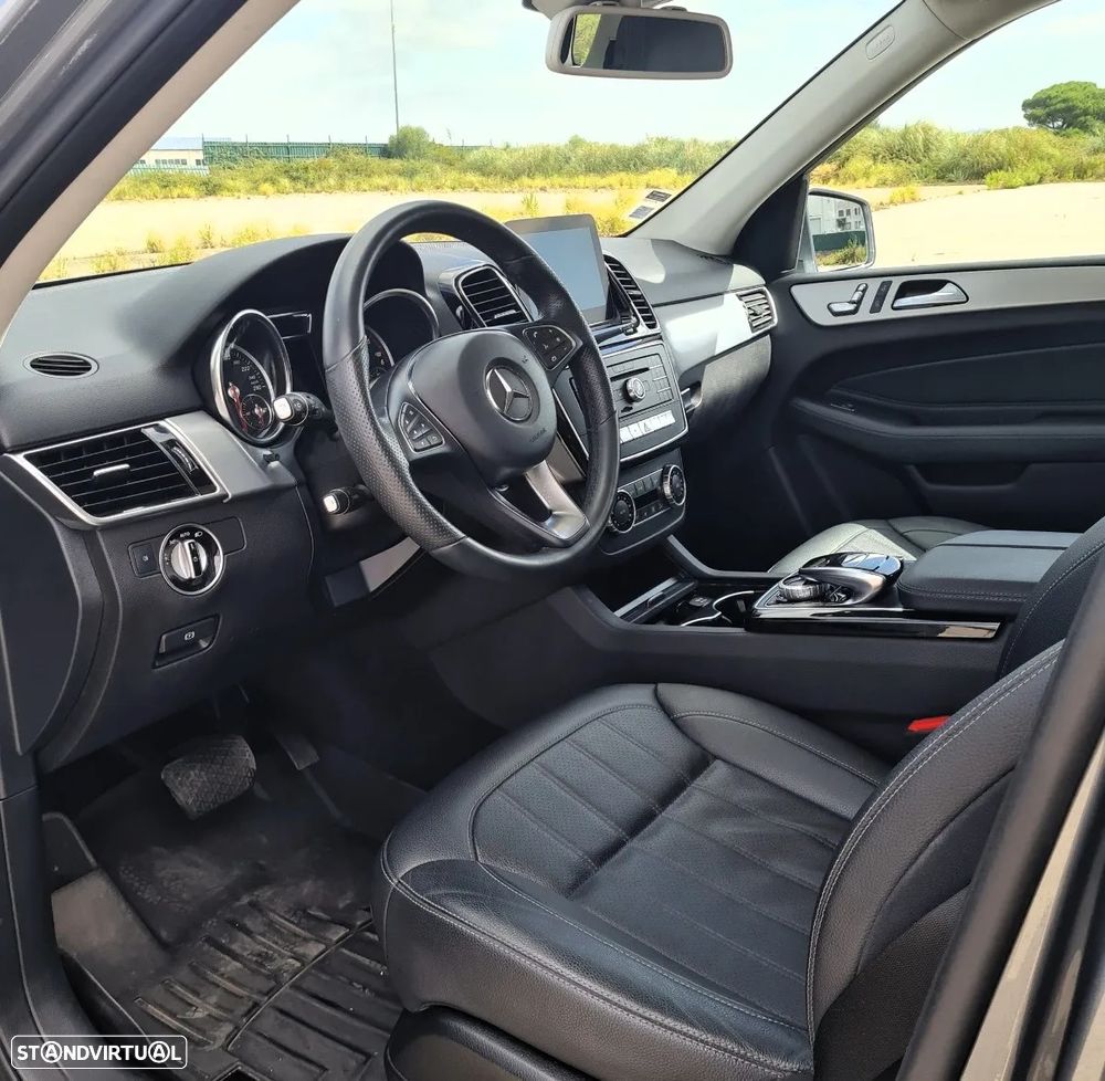Mercedes-Benz GLE 250 d - 11