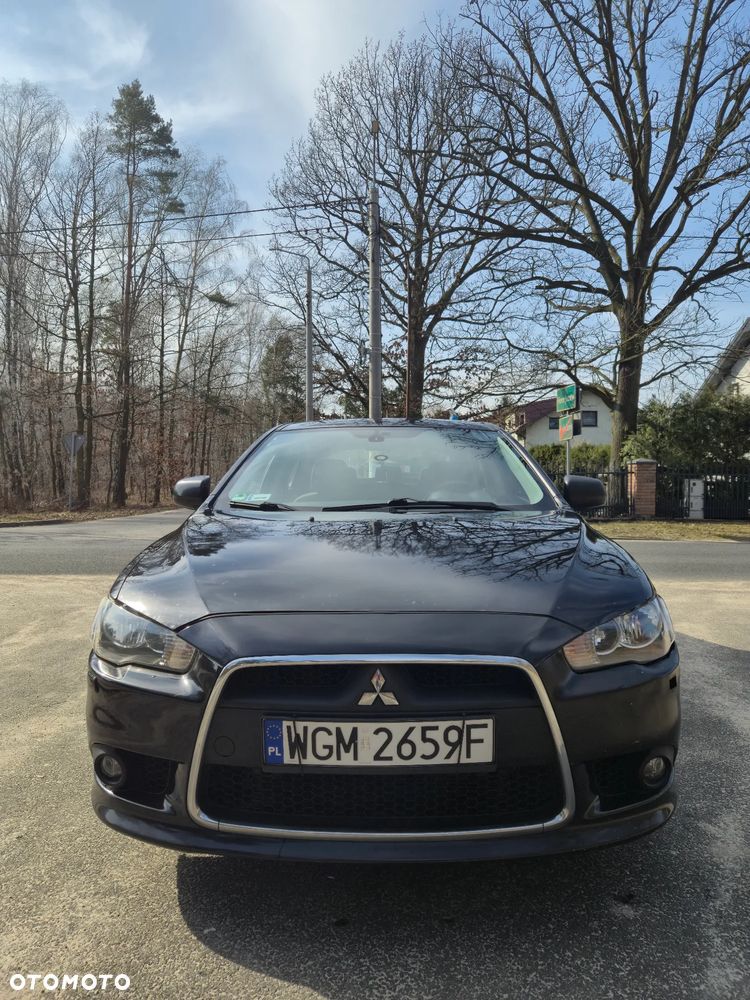 Mitsubishi Lancer 1.8 Inform - 1