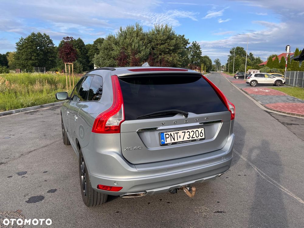 Volvo XC 60 D4 Drive-E Momentum - 17