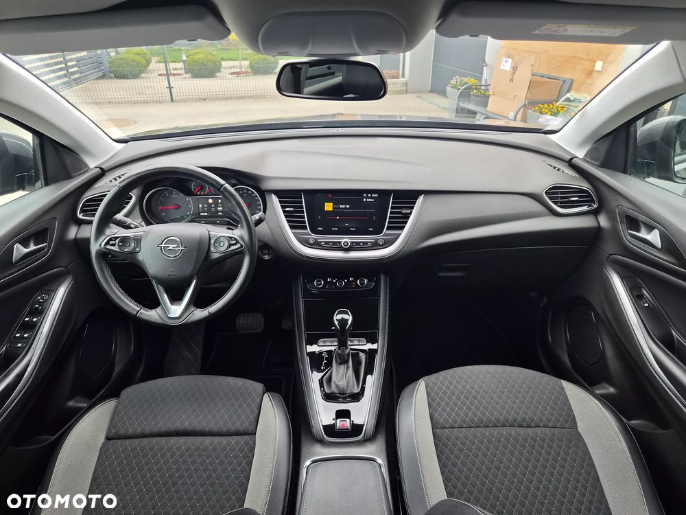 Opel Grandland X 1.5 D Start/Stop Automatik Business Edition - 17