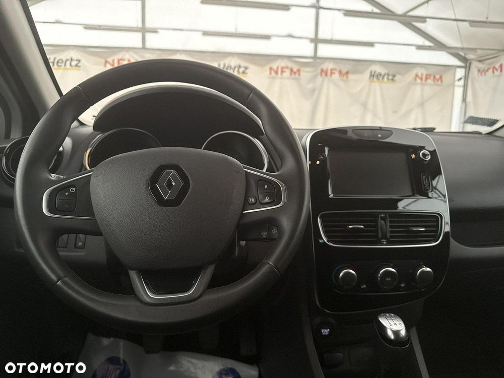 Renault Clio - 14