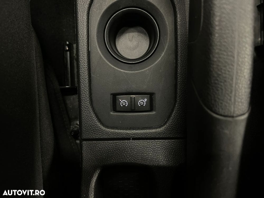 Dacia Duster SCe 115 2WD Comfort - 30