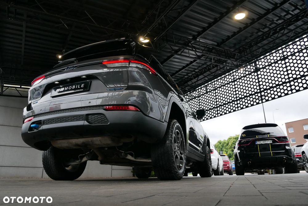 Jeep Grand Cherokee ver-2-0-4xe-phev-trailhawk - 40