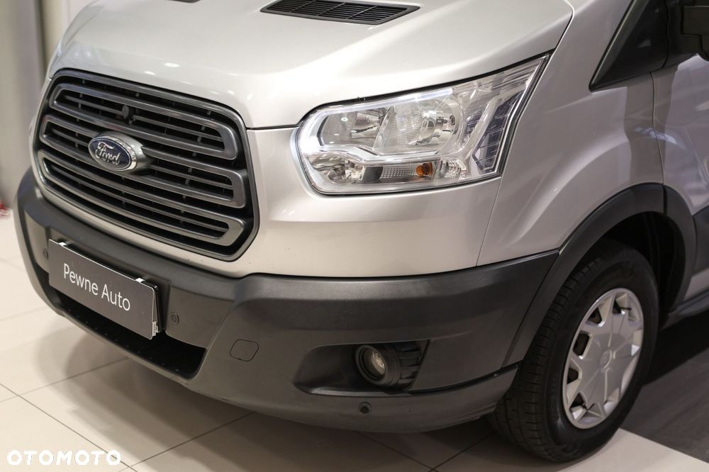 Ford Transit - 27