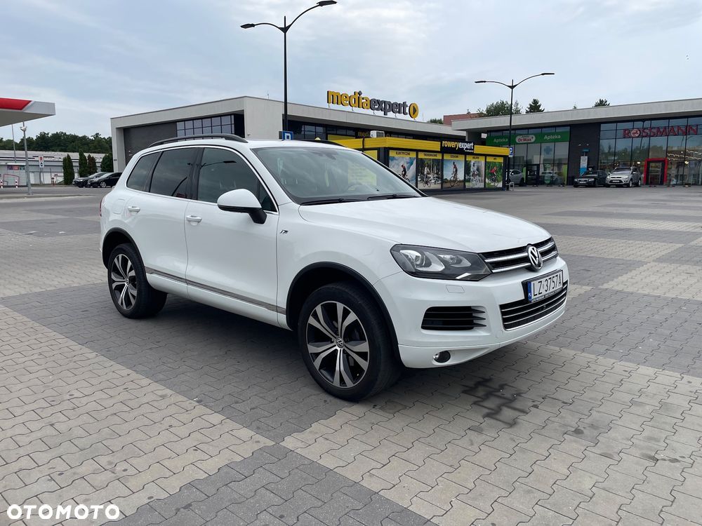 Volkswagen Touareg 2012 photo 3