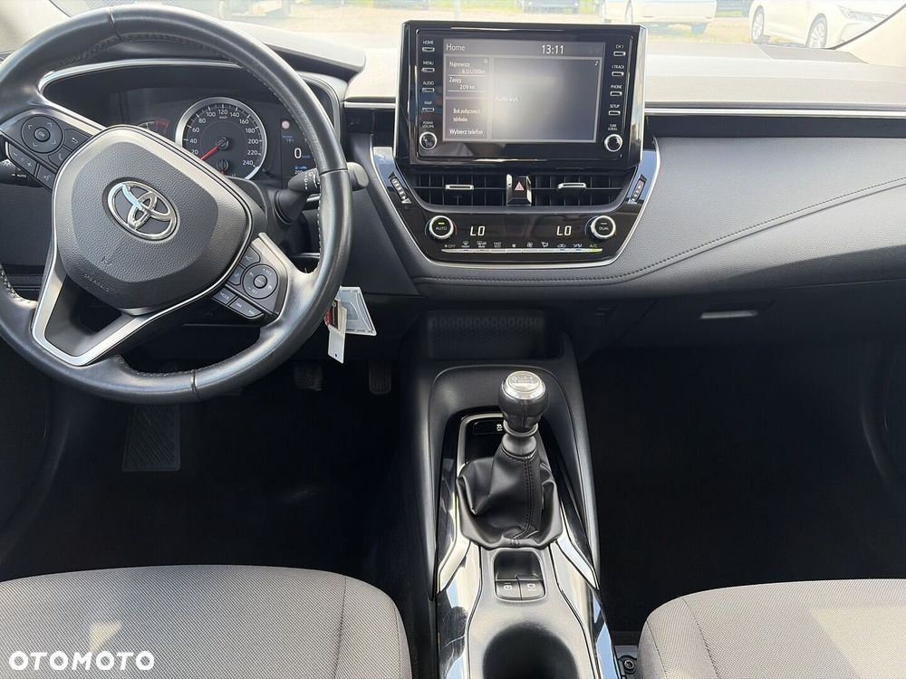 Toyota Corolla - 12