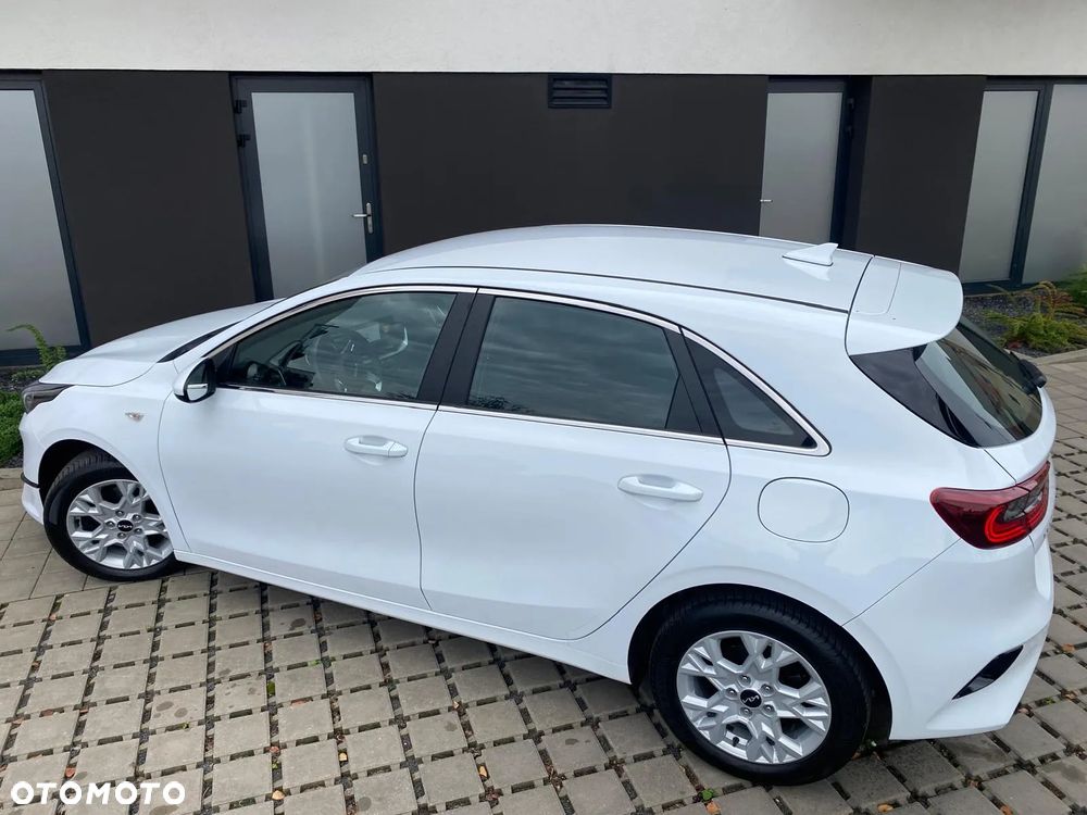 Kia Ceed 1.0 T-GDI Business Line Plus - 9