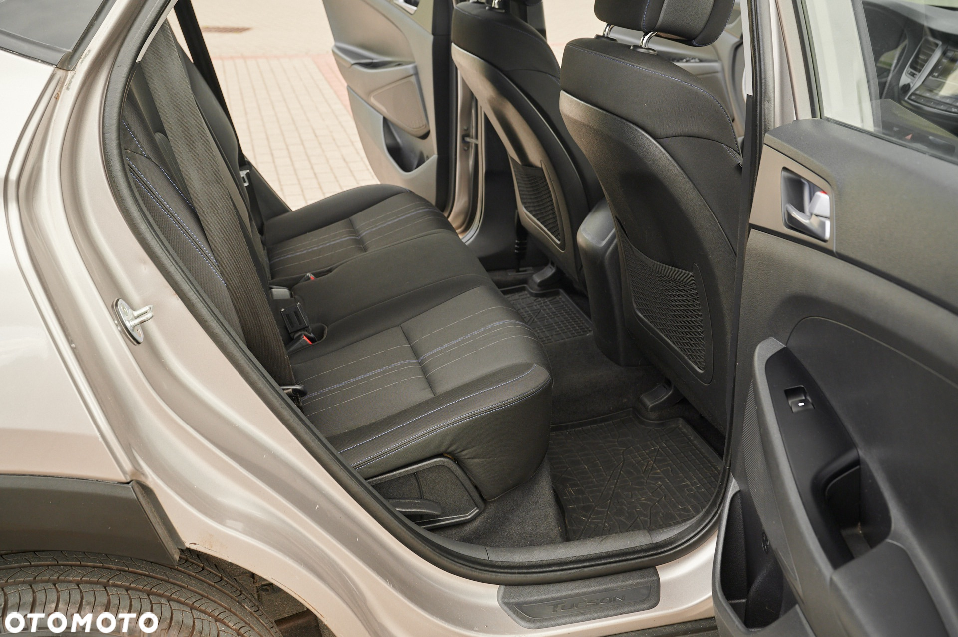 Hyundai Tucson 2.0 CRDi 4WD Automatik Trend - 26