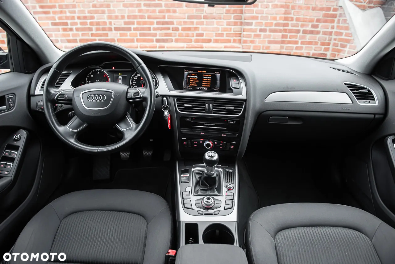 Audi A4 - 25