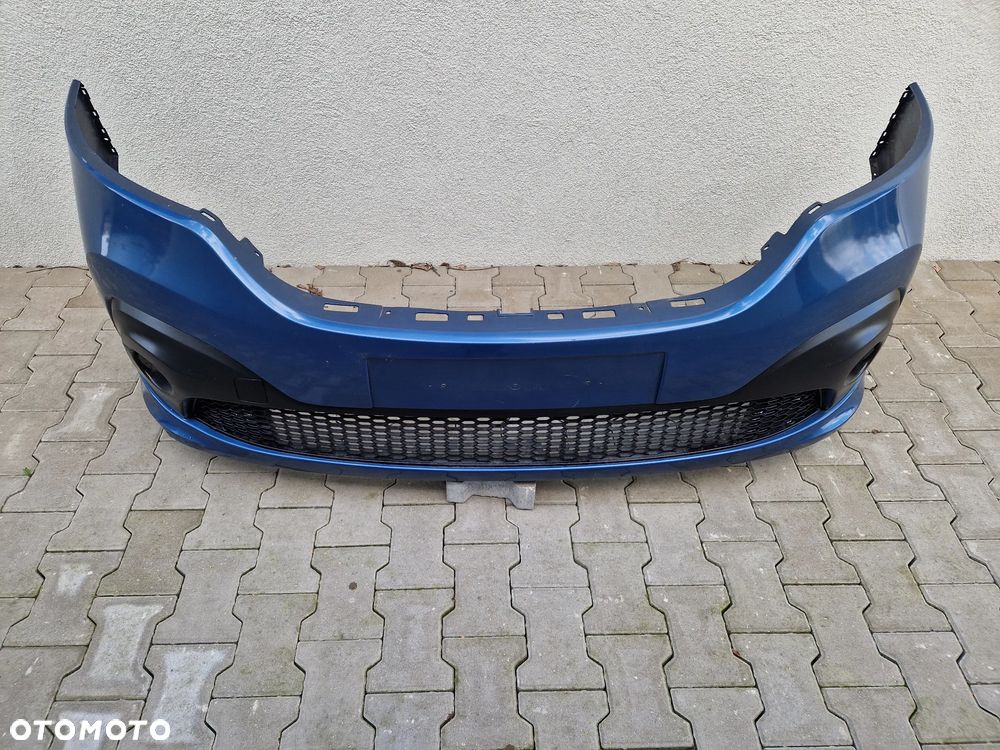 Zderzak Renault Trafic III 2014 - - 2