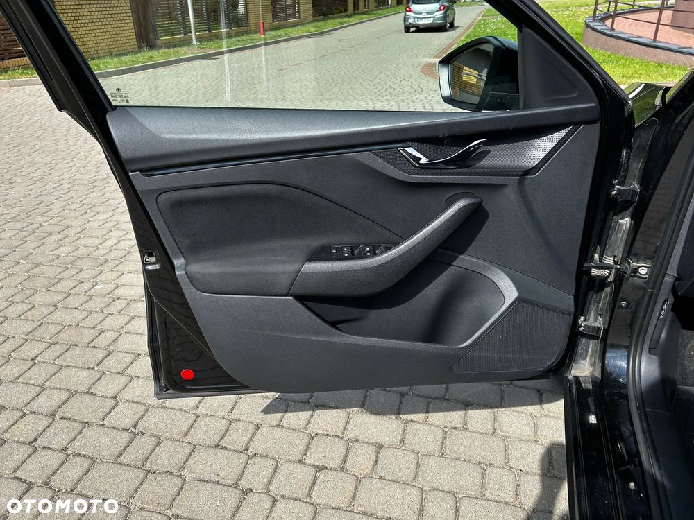 Skoda Kamiq 1.0 TSI Style - 27