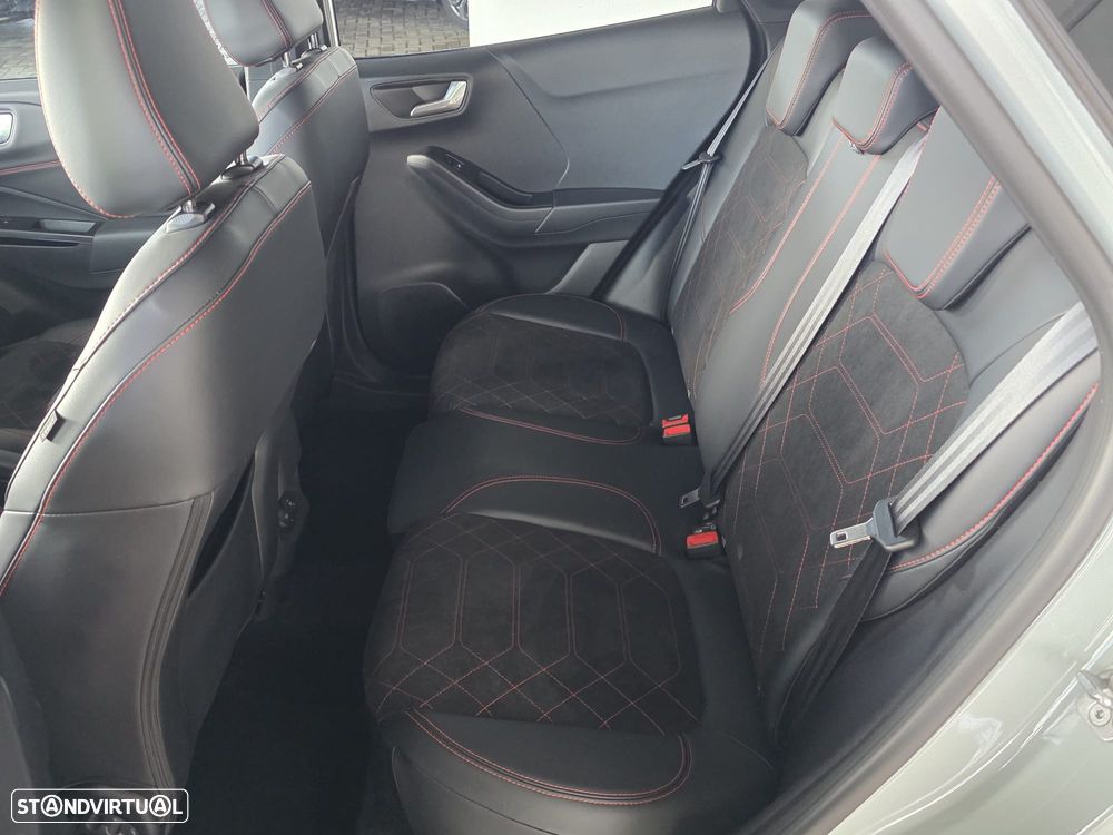 Ford Puma 1.0 EcoBoost MHEV ST-Line X - 16