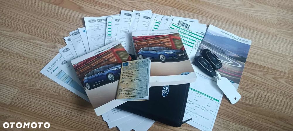 Ford Focus 2.0 TDCi Titanium ASS - 12