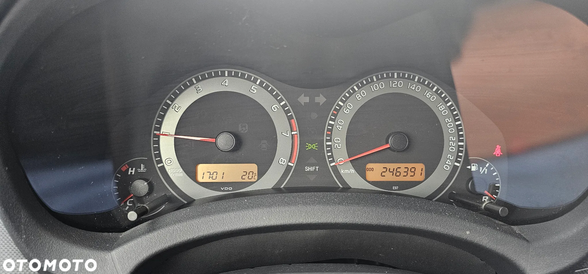 Toyota Auris 1.6 Sol - 9