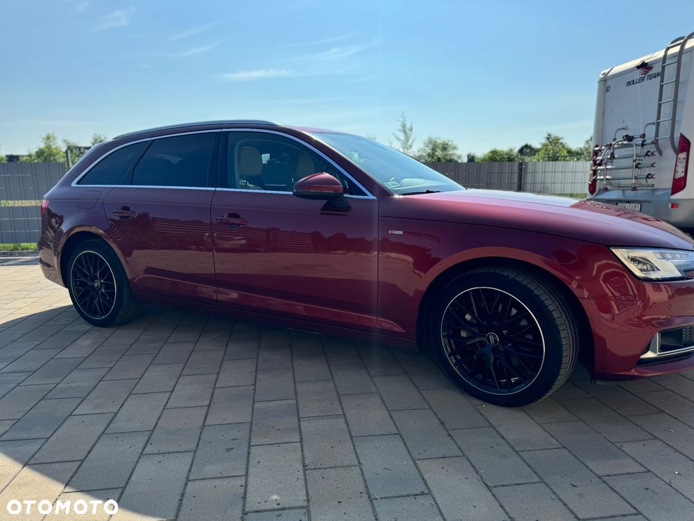 Audi A4 Avant 40 TDI Quattro S Line S tronic - 4