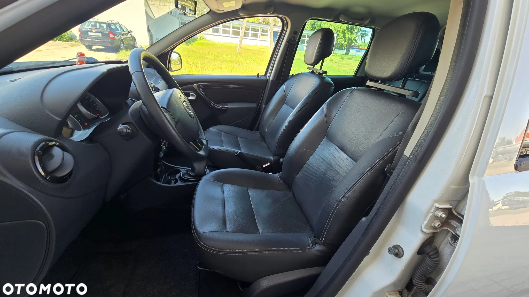Dacia Duster 1.5 dCi Ambiance - 16