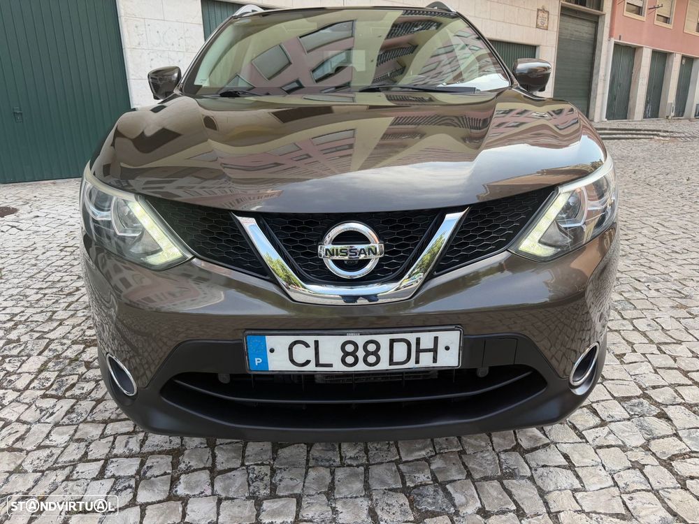 Nissan Qashqai 1.2 DIG-T N-Vision Xtronic - 2