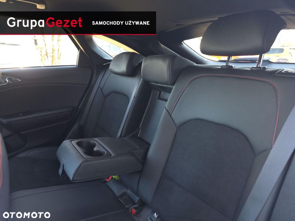 Kia ProCeed 1.6 T-GDI GT DCT - 16